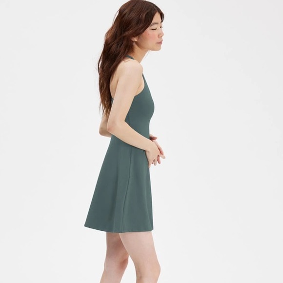 NWT Girlfriend Collective Shadow Lola V-Neck Exercise Dress - Picture 9 of 11